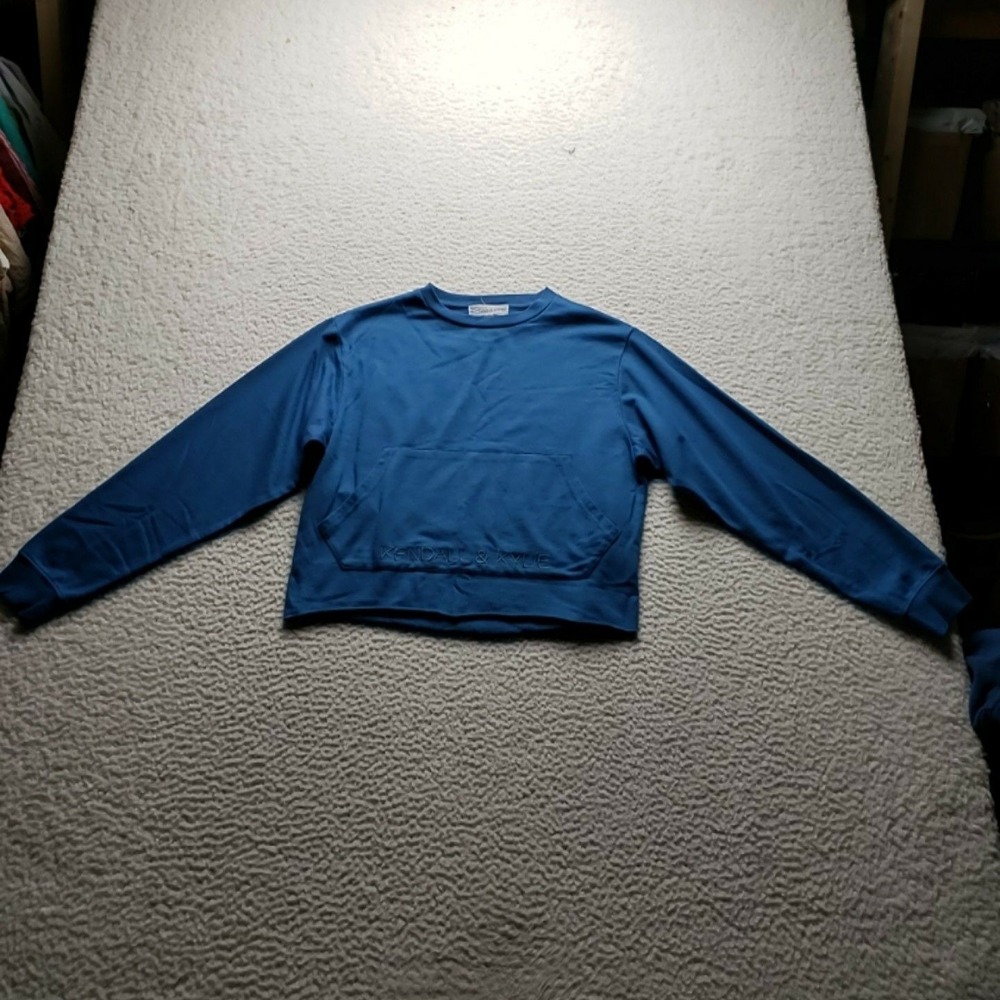 Kendall & Kylie Sweatshirt Womens Medium Blue Fleece Pullover Cropped Pocket